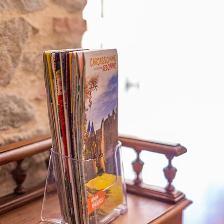 Le Passage Bed and Breakfast 4*